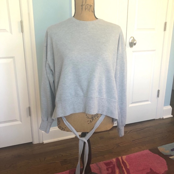 Cropped High-Low Sweatshirt - Picture 3 of 16